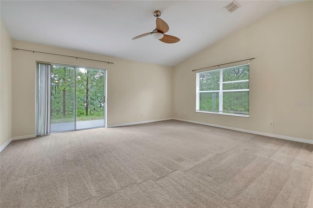 5539 W Oak Park Boulevard - Photo 1
