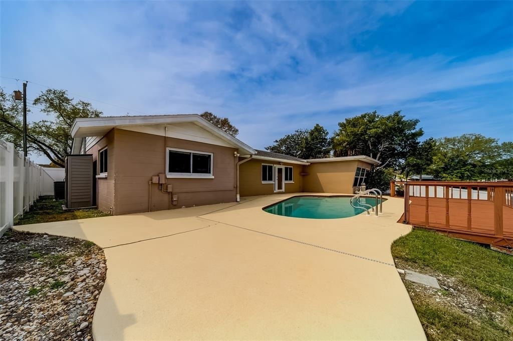 8473 121st Street - Photo 34