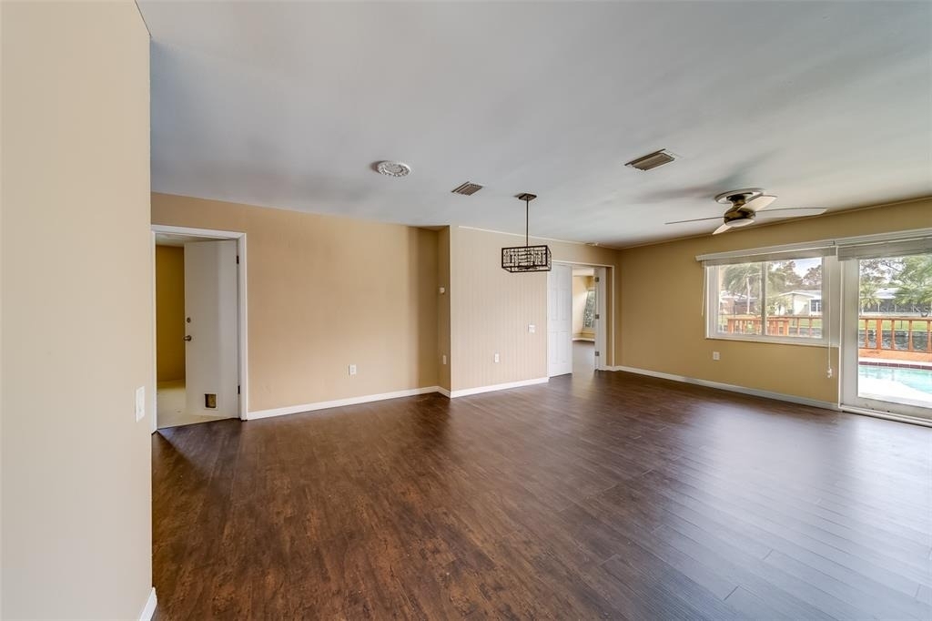 8473 121st Street - Photo 9