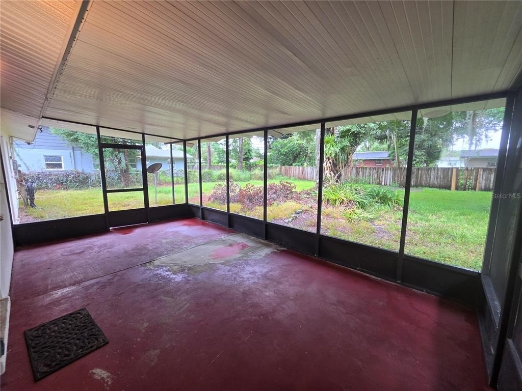 1028 Wildwood W - Photo 13