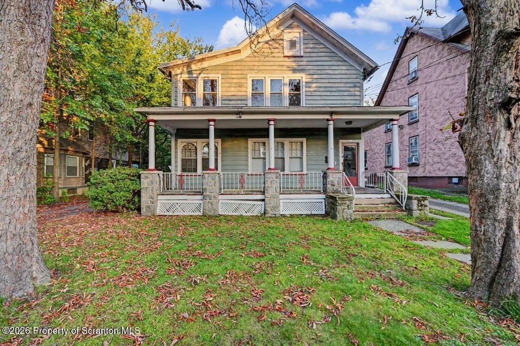 1518 Wyoming Avenue - Photo 1