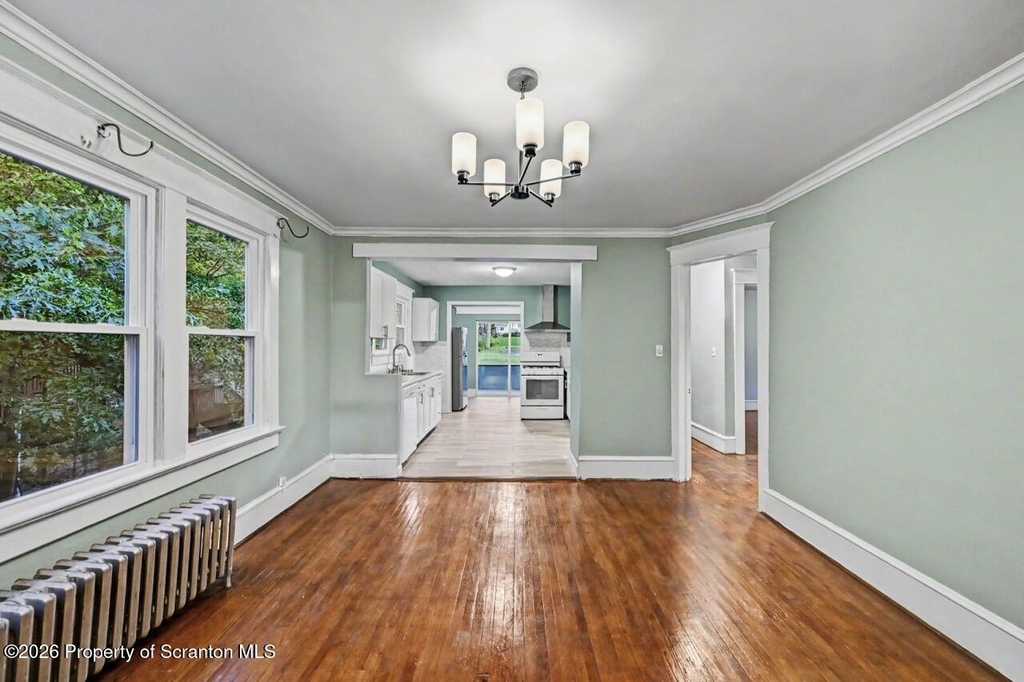 1518 Wyoming Avenue - Photo 8
