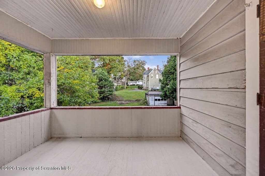 1518 Wyoming Avenue - Photo 21