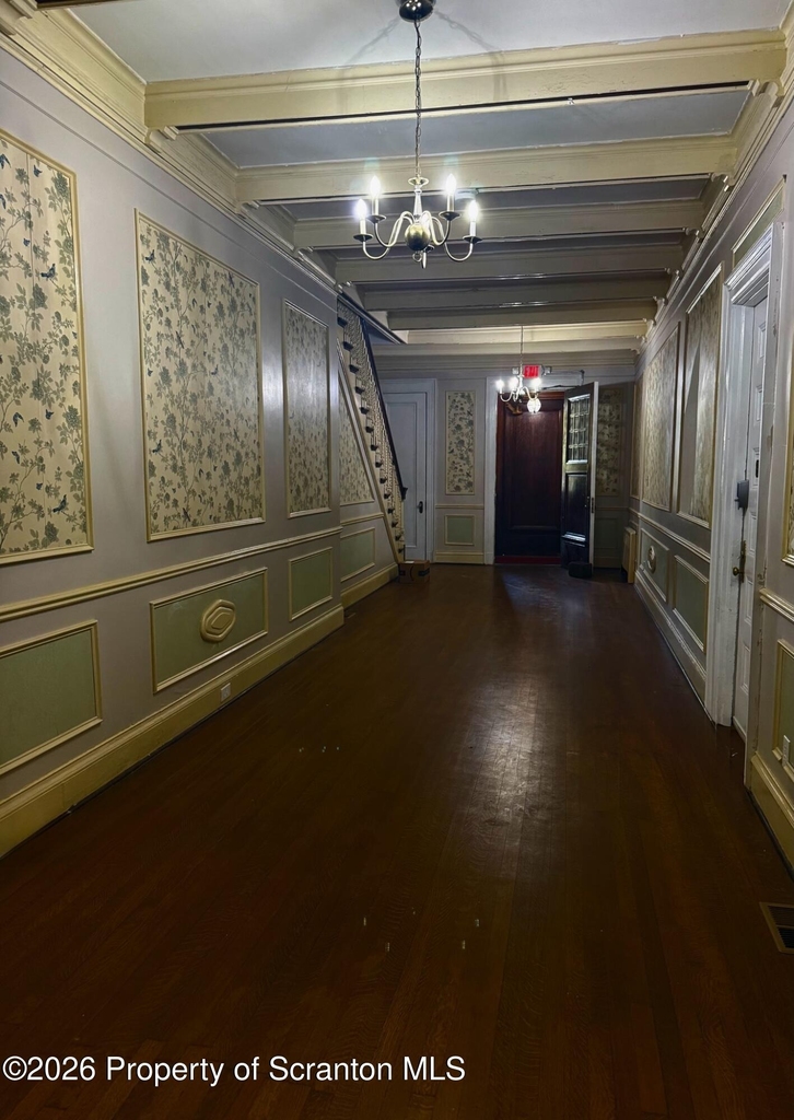 1140 Olive Street - Photo 8