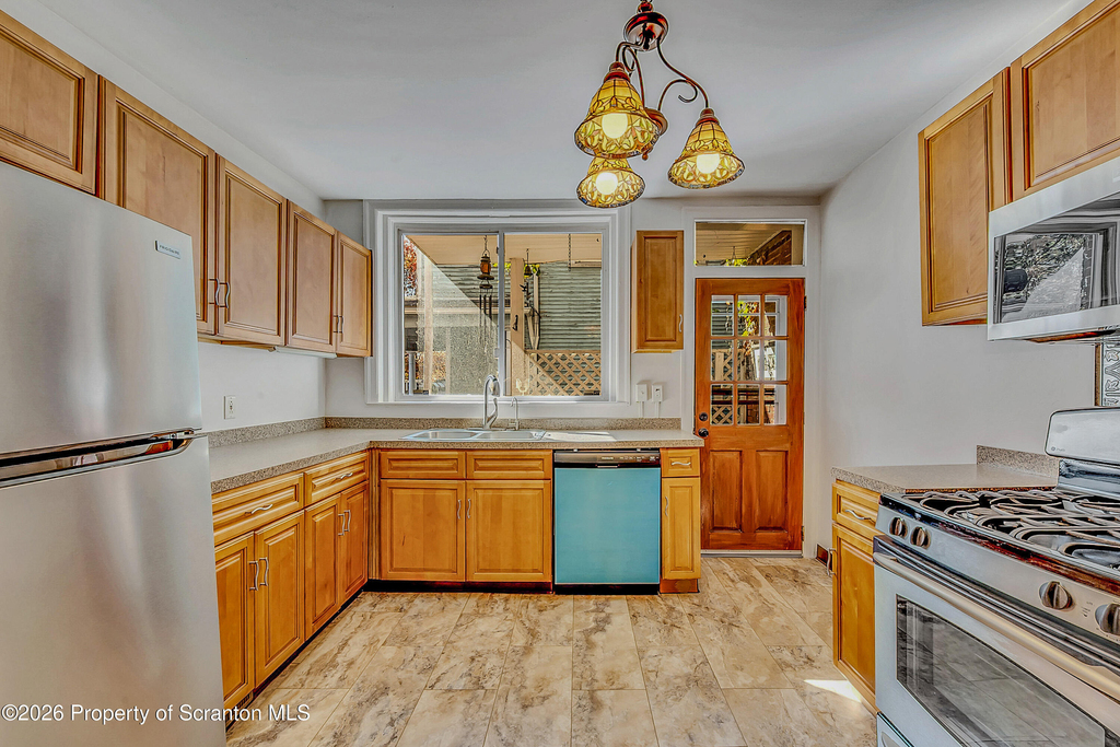 533 S Franklin Street - Photo 10
