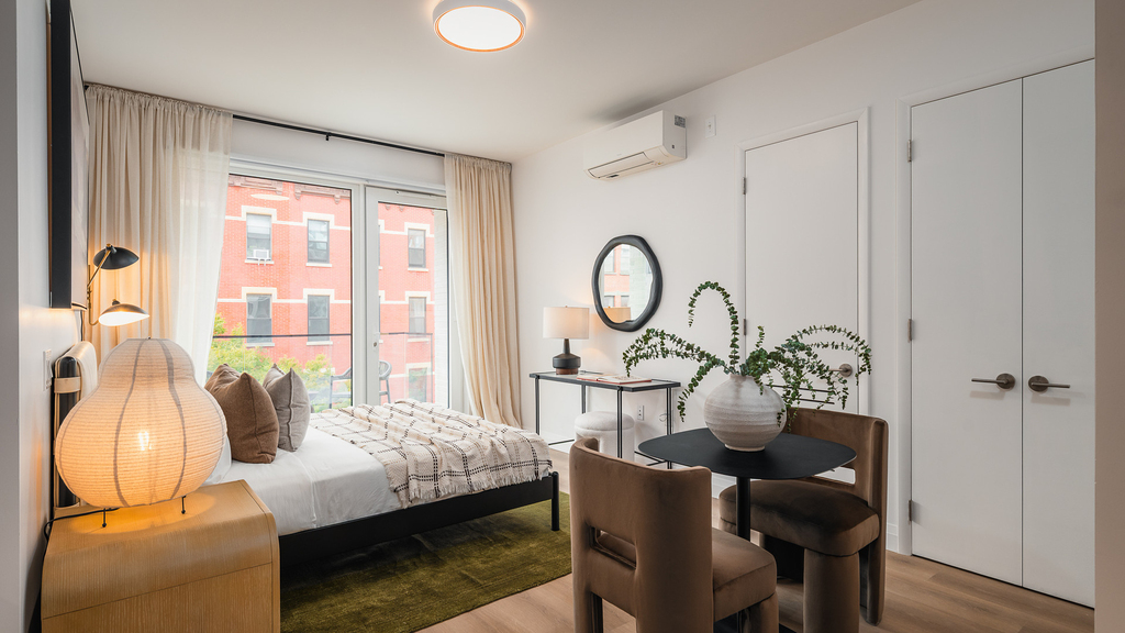 229 Wythe Ave - Photo 0