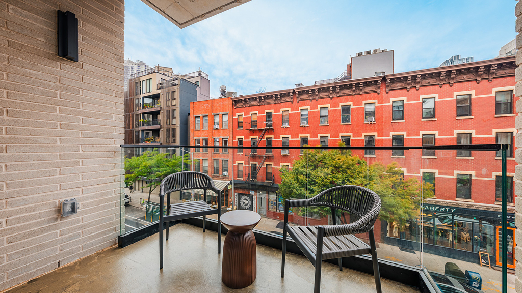 229 Wythe Ave - Photo 3