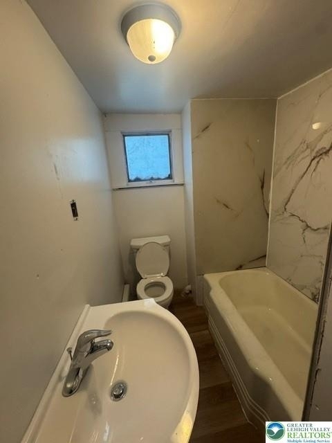 326 E Abbott Street - Photo 3