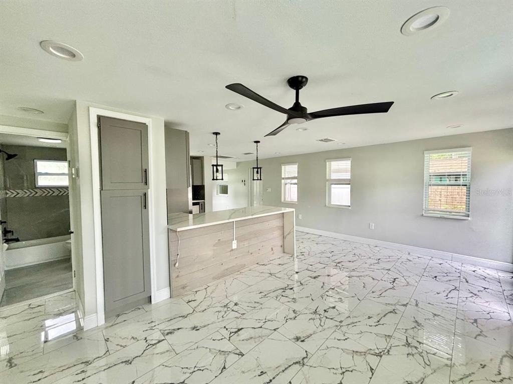 425 Orangewood Drive - Photo 6