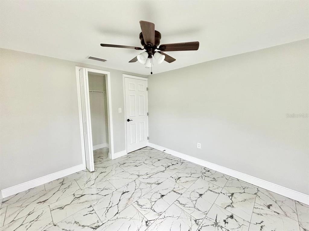 425 Orangewood Drive - Photo 18