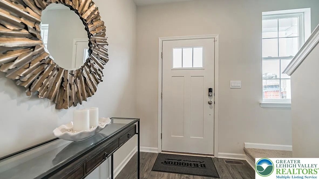 1043 Turnstone Drive - Photo 5