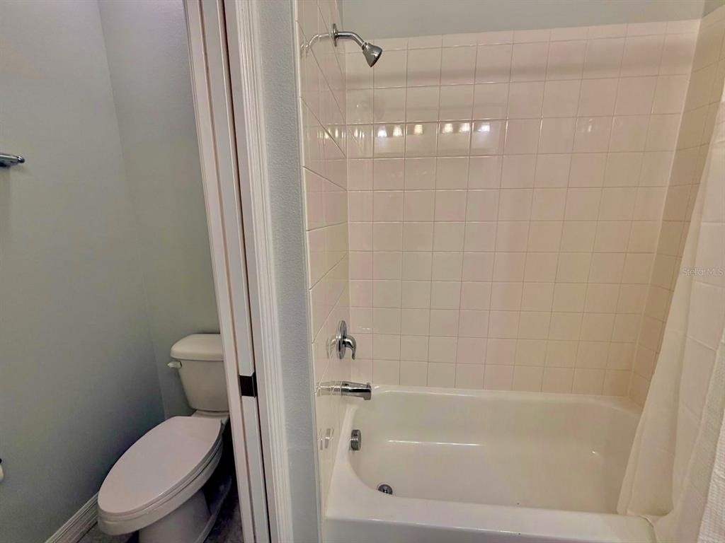 5062 Avalon Park Boulevard - Photo 14