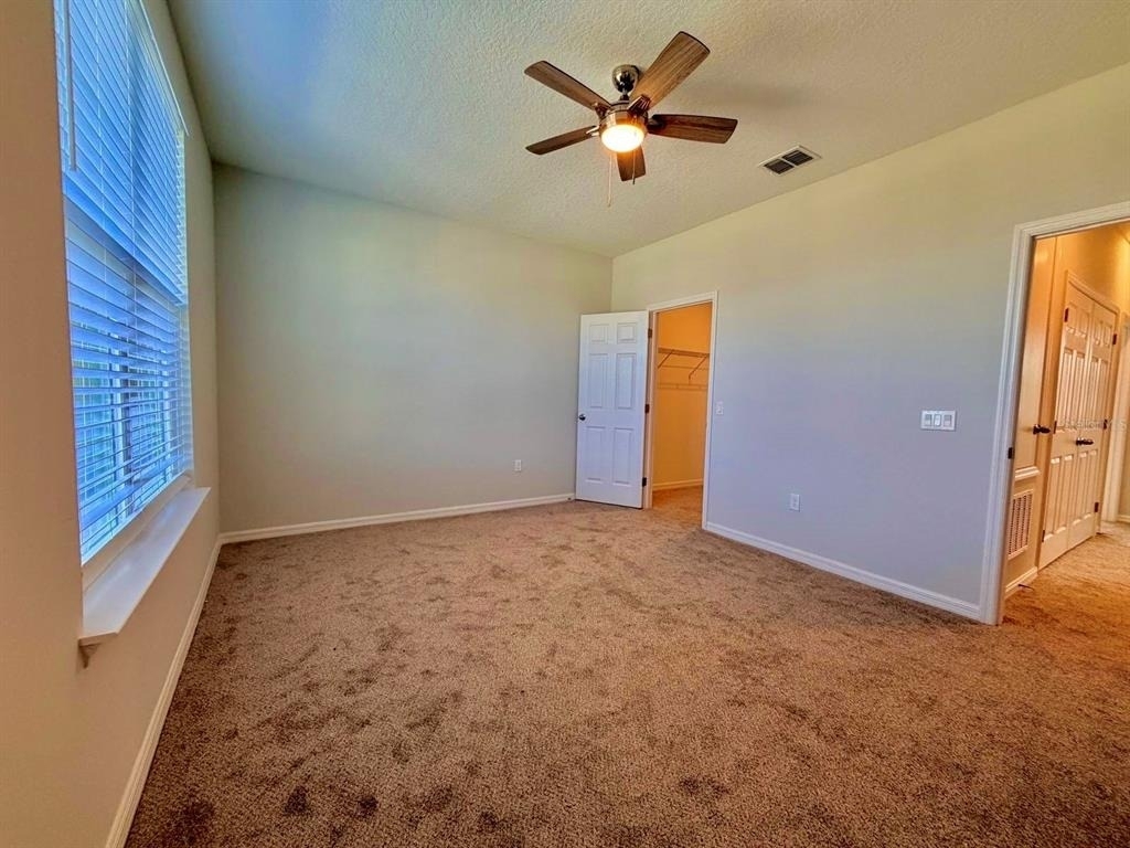 5062 Avalon Park Boulevard - Photo 11