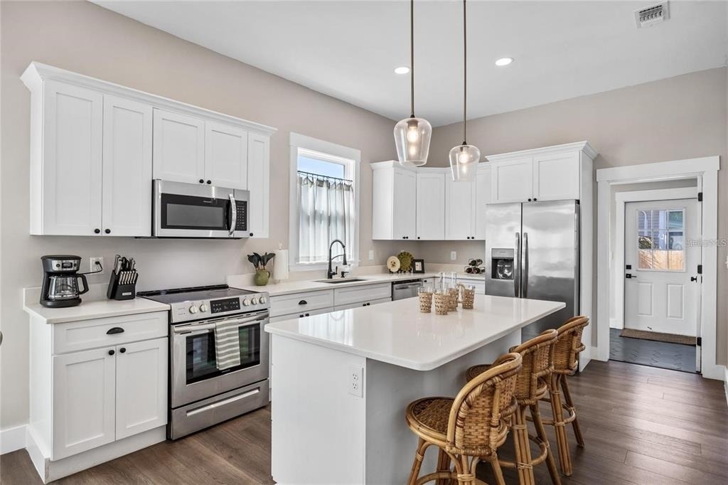 3002 N 16th Street - Photo 2