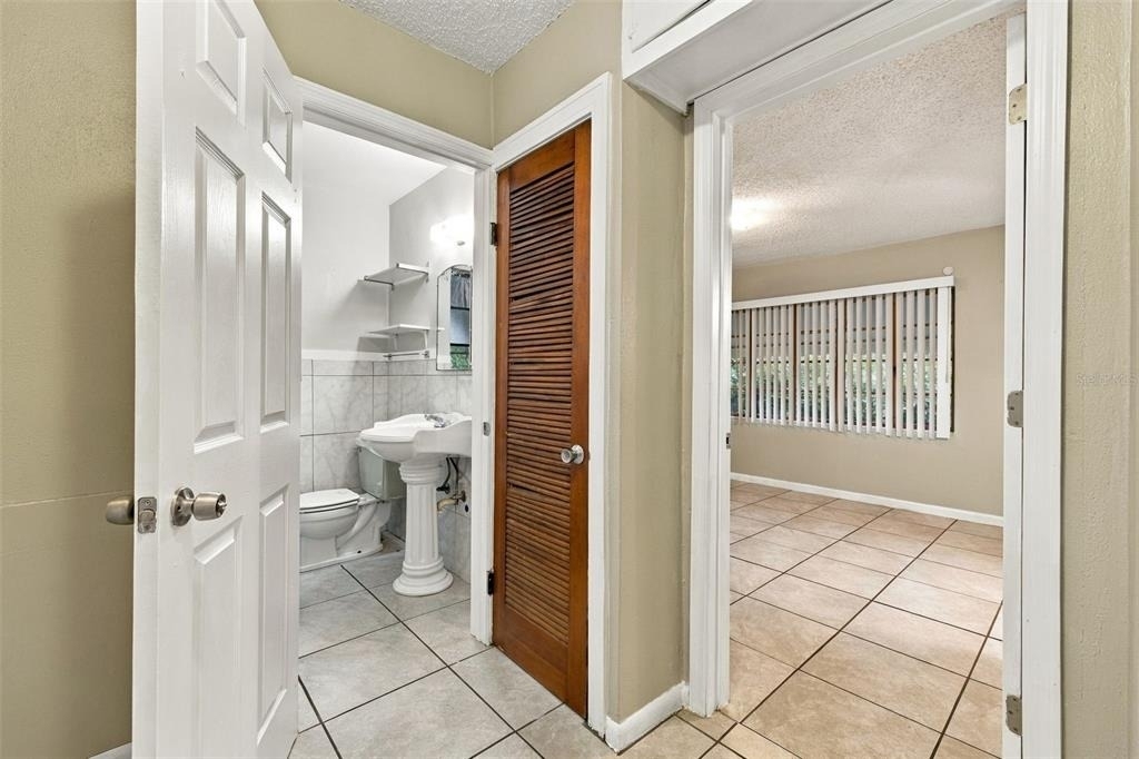116 W Osborne Avenue - Photo 19