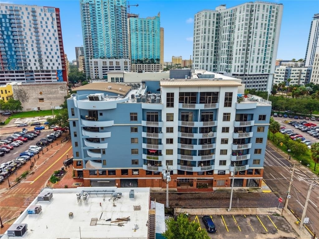 1108 N Franklin Street - Photo 31