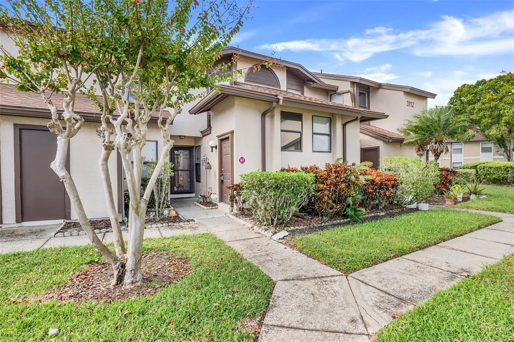 3112 S Semoran Boulevard - Photo 0