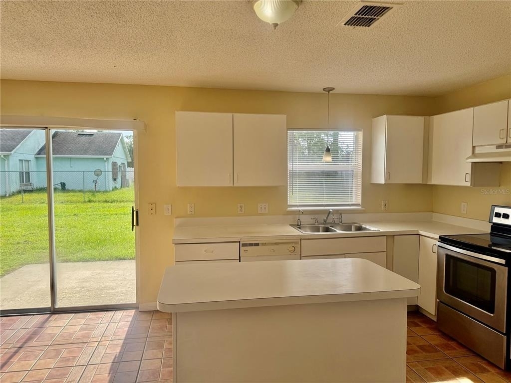 1131 Chichester Court - Photo 12