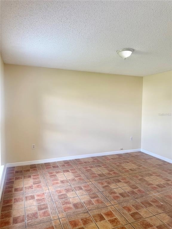 1131 Chichester Court - Photo 5