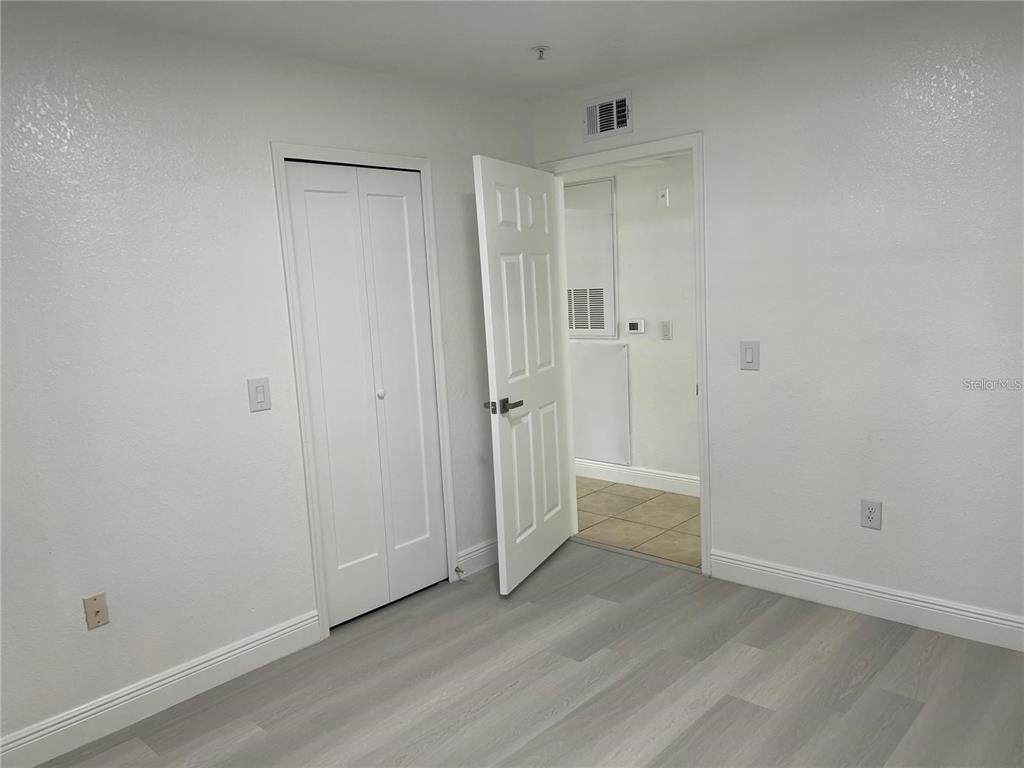 13905 Fairway Island Drive - Photo 13