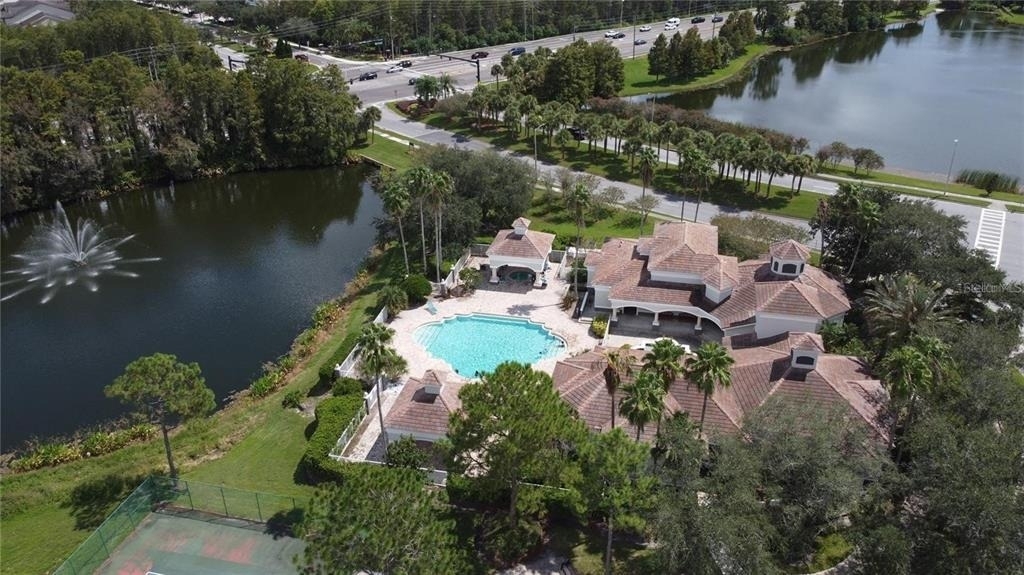 13905 Fairway Island Drive - Photo 19