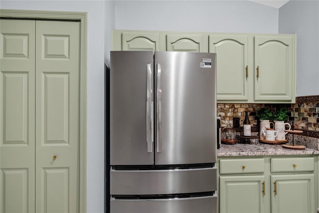 119 Hypolita Avenue - Photo 6