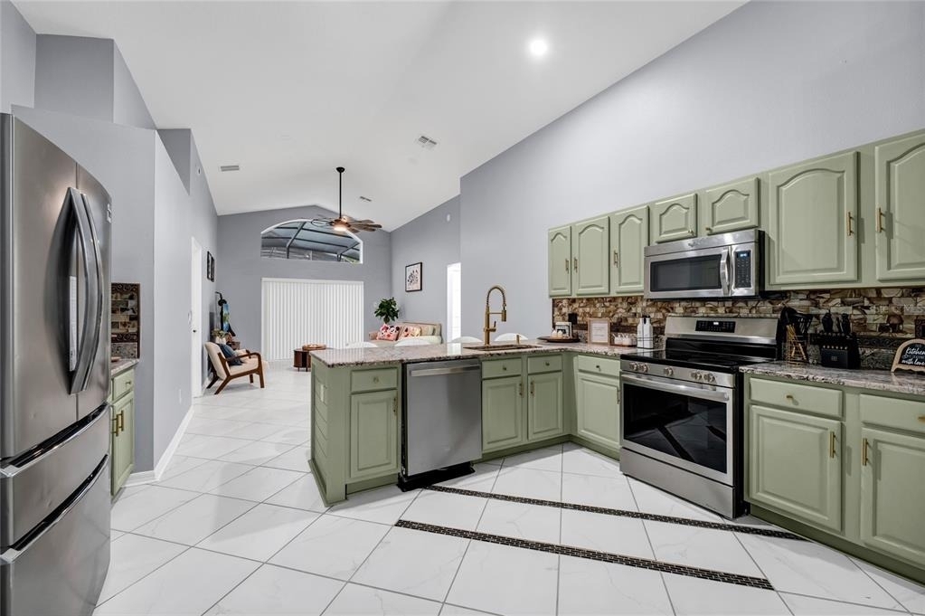 119 Hypolita Avenue - Photo 4