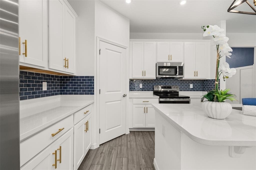 1267 Normandy Drive - Photo 11