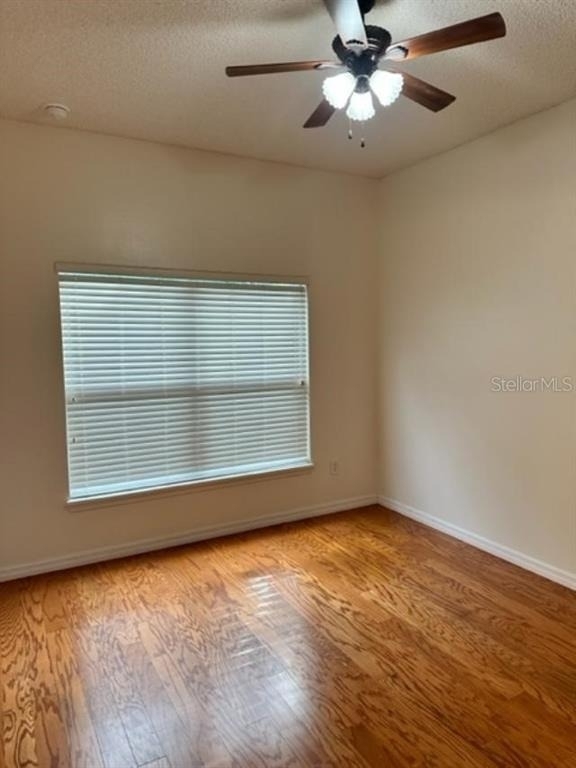 4963 Waterside Pointe Circle - Photo 3
