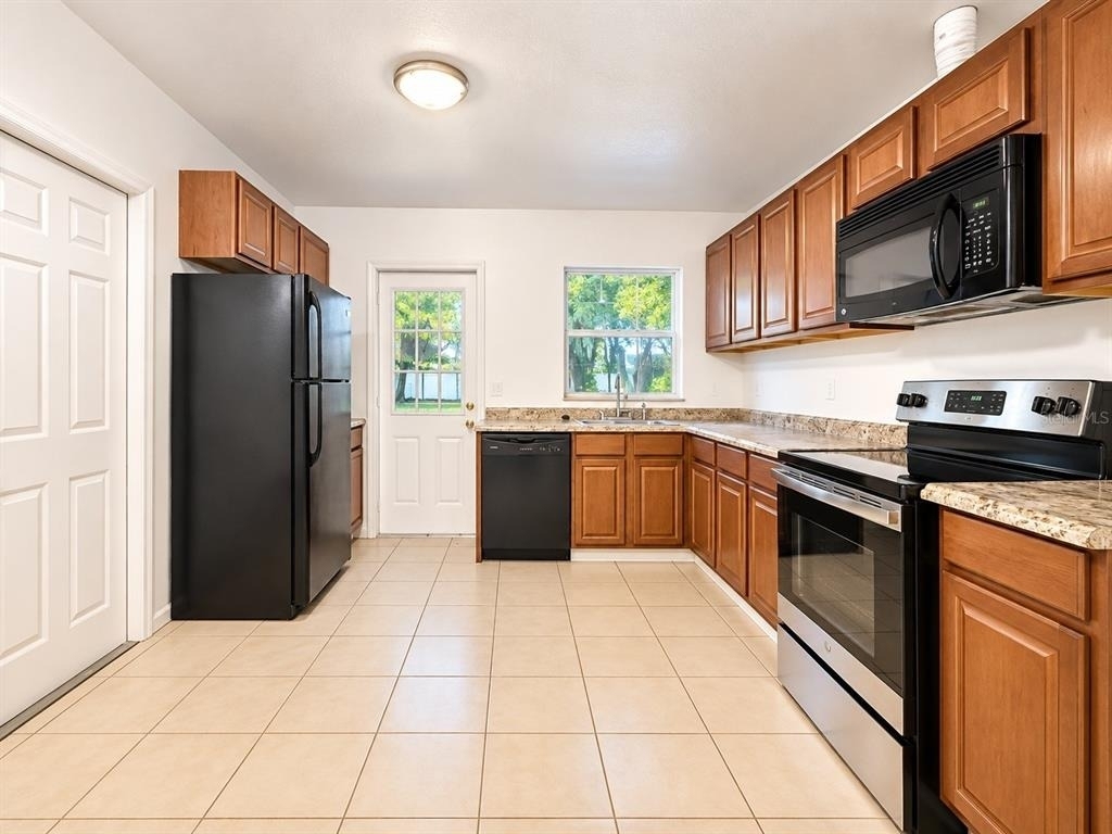 1824 Howell Branch Road - Photo 4