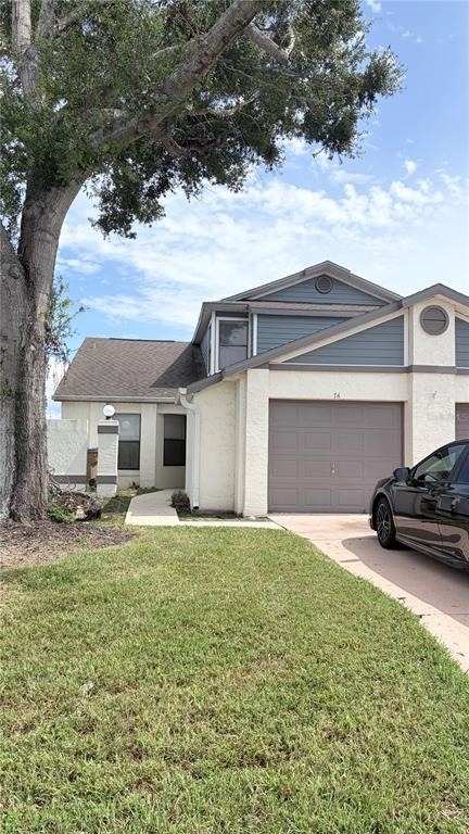 74 Lakepointe Circle - Photo 0