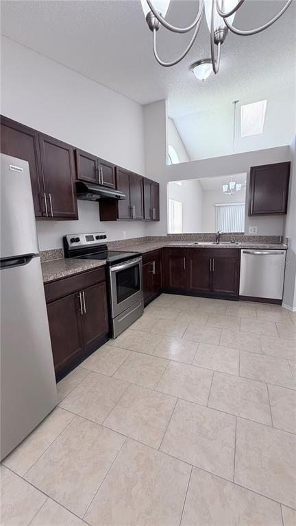 74 Lakepointe Circle - Photo 2