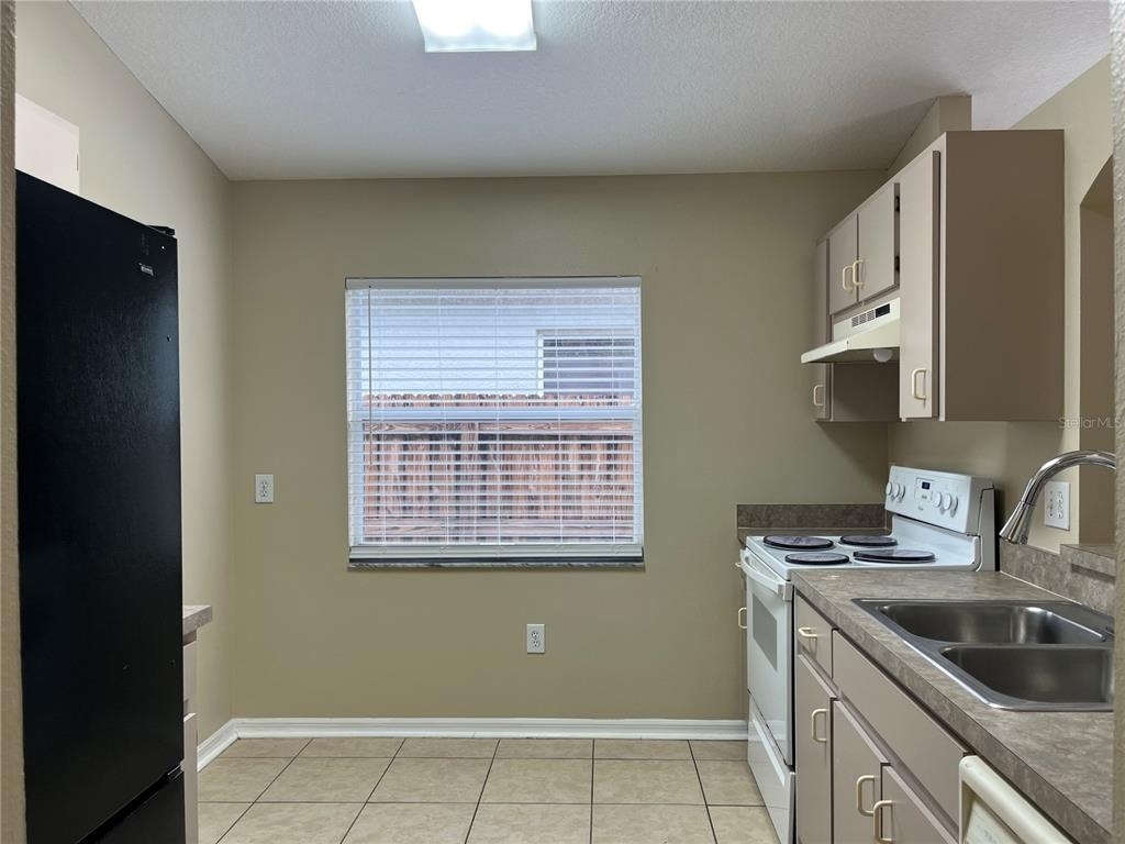 515 Sable Pointe Avenue - Photo 5