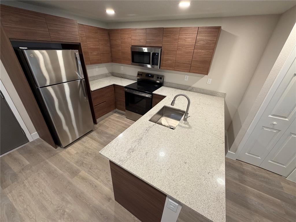 4424 S Texas Avenue - Photo 5