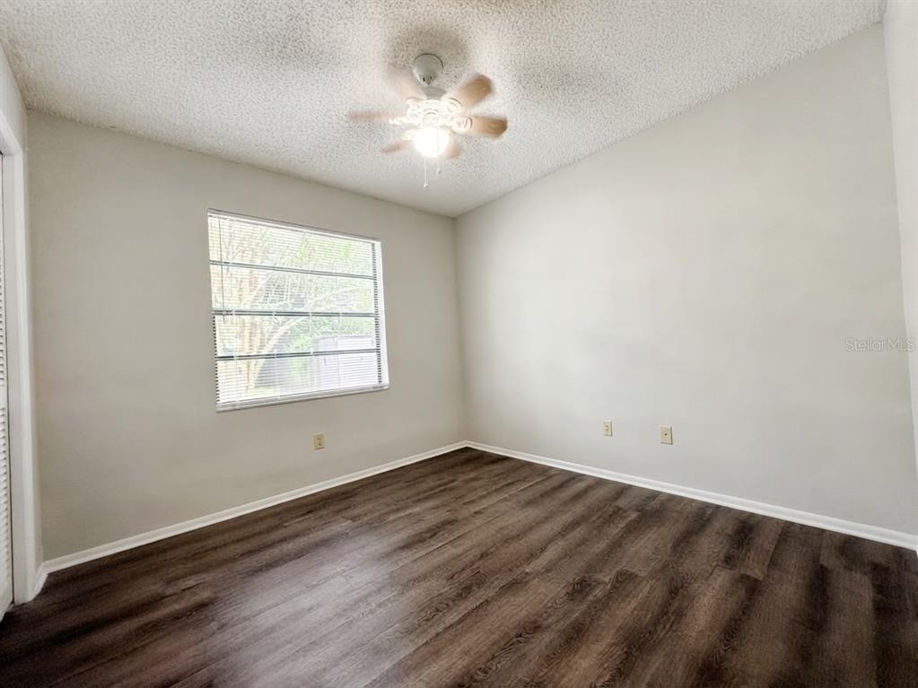 113 S Deerwood Avenue - Photo 8
