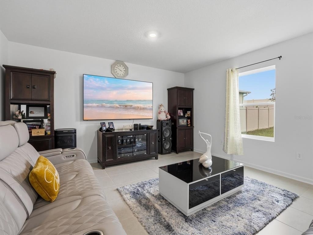 4789 Katrina Drive - Photo 2