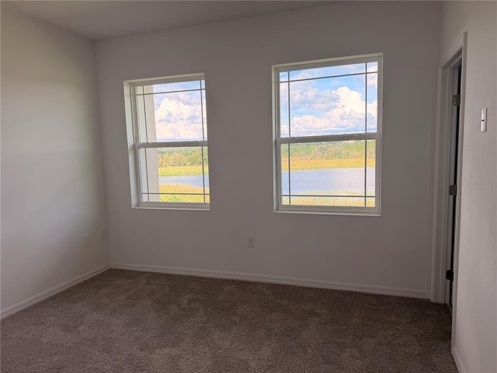 915 Lakefront Village Drive - Photo 35