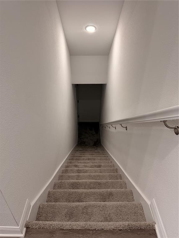 915 Lakefront Village Drive - Photo 53