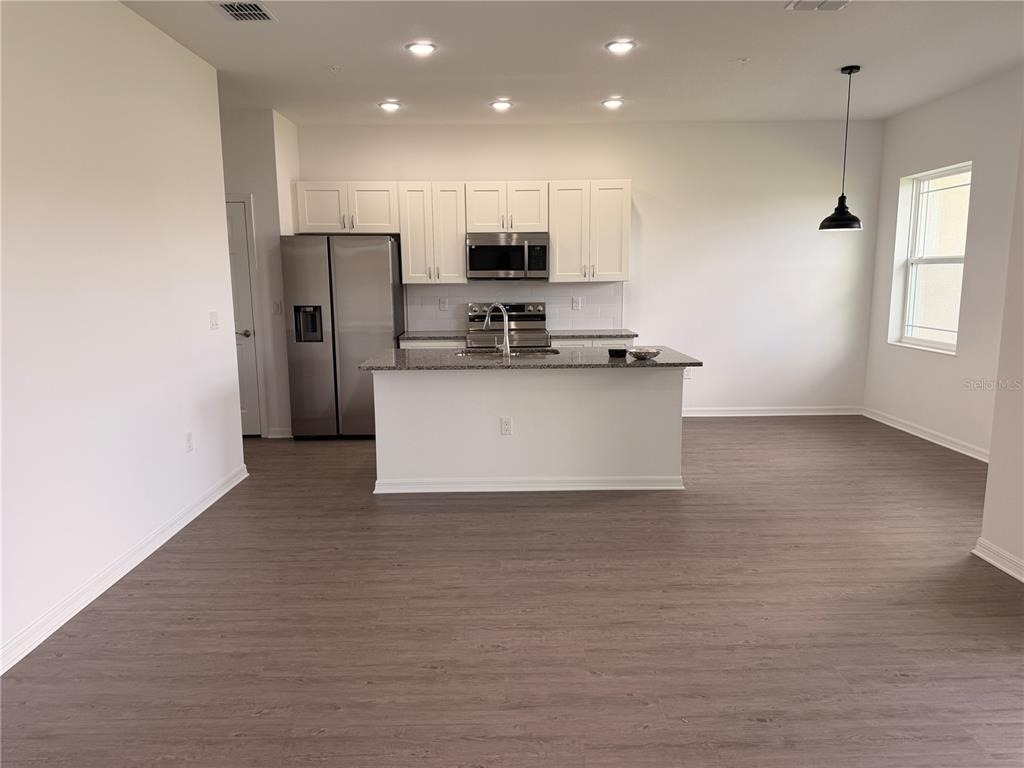 915 Lakefront Village Drive - Photo 17