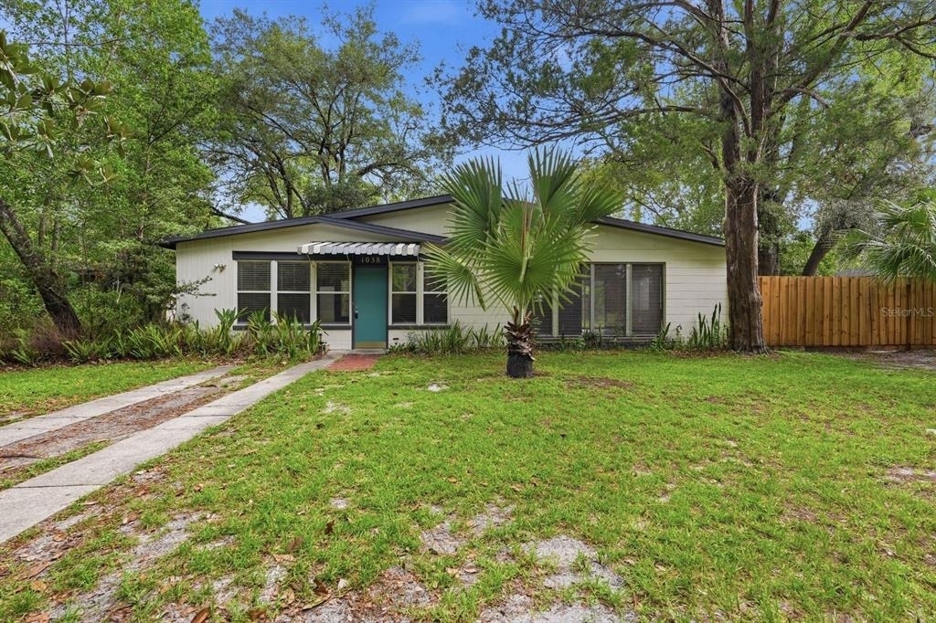 1038 Ne 21st Avenue - Photo 0