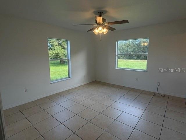 1938 Se Cherry Drive - Photo 1