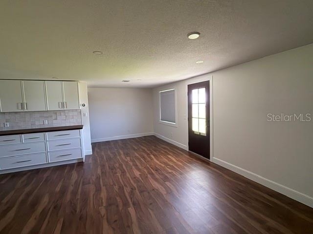 4519 Ne County Road 660 - Photo 1