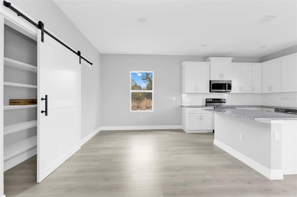 445 Loveland Boulevard - Photo 10