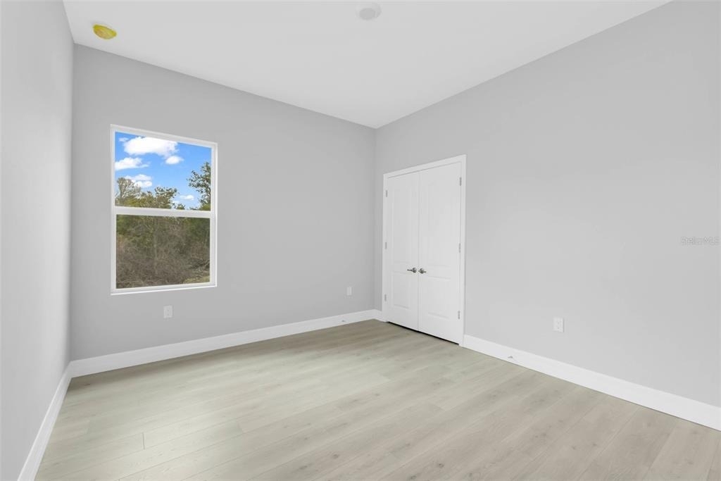 445 Loveland Boulevard - Photo 29
