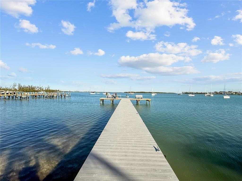 700 Longboat Court - Photo 28