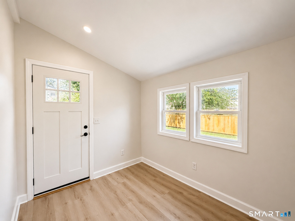 24 Bushnell Avenue - Photo 10