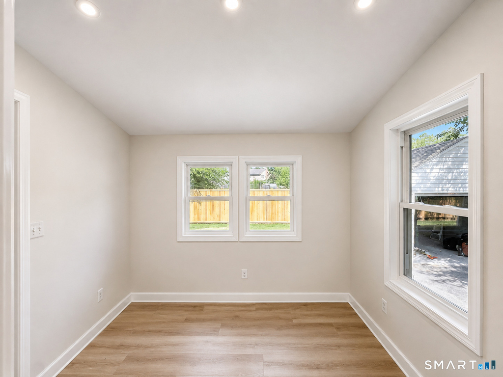 24 Bushnell Avenue - Photo 12