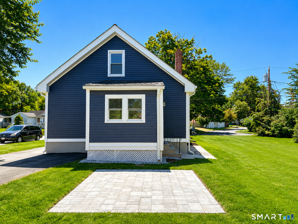 24 Bushnell Avenue - Photo 3