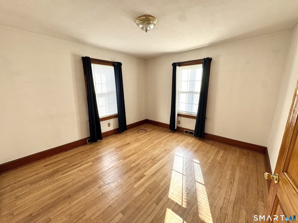 56 Highwood Avenue - Photo 13