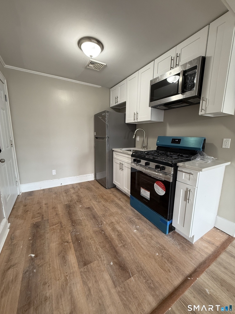 168 Main Street - Photo 1